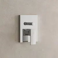 Sanitary Brands Kronenbach Quara 3.0: Grifo de ducha y bañera empotrado