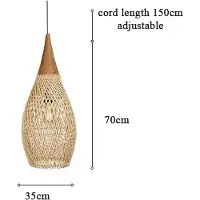 StarTech.com Lámpara colgante de ratán - Pantalla de lámpara trenzada a mano - Casquillo E27 - Bombilla no incluida - 35 x 70 cm - Beige - Estilo japonés