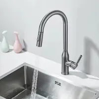 StarTech.com Grifo de cocina – Extensible – Agua caliente y fría – Giratorio 360° – Cartucho de cerámica – Acero inoxidable 304 – Monomando – Gris